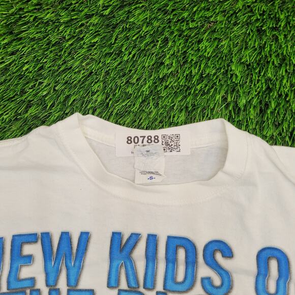 Backstreet-Boys Shirt XS/S 17x25 New-Kids-On-the-Block Tour - Picture 7 of 15